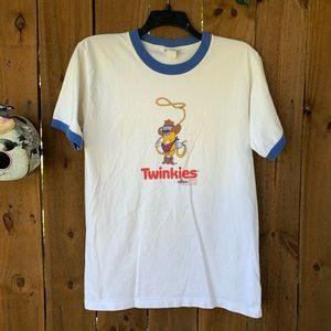 COPY - Vintage 2001 cowboy Twinkies  Bread Cake T-shirt Size M